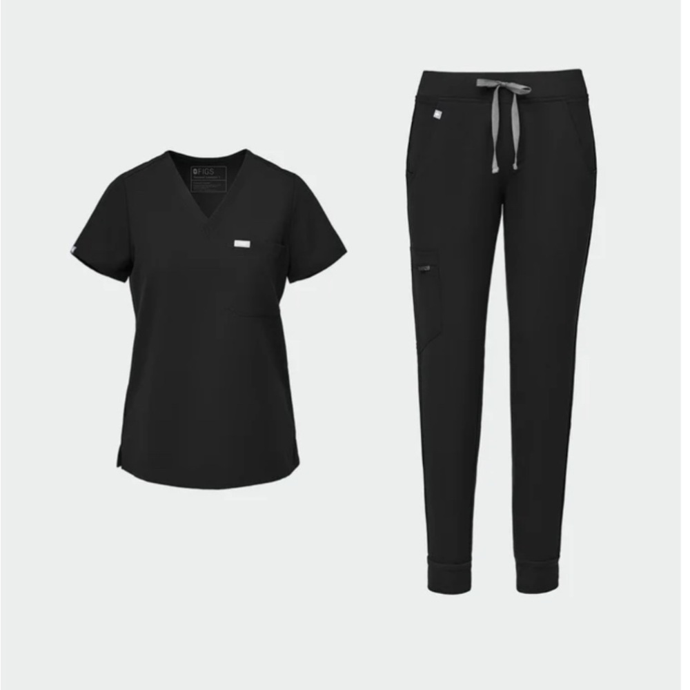 Figs black scrub set medium top small bottom
